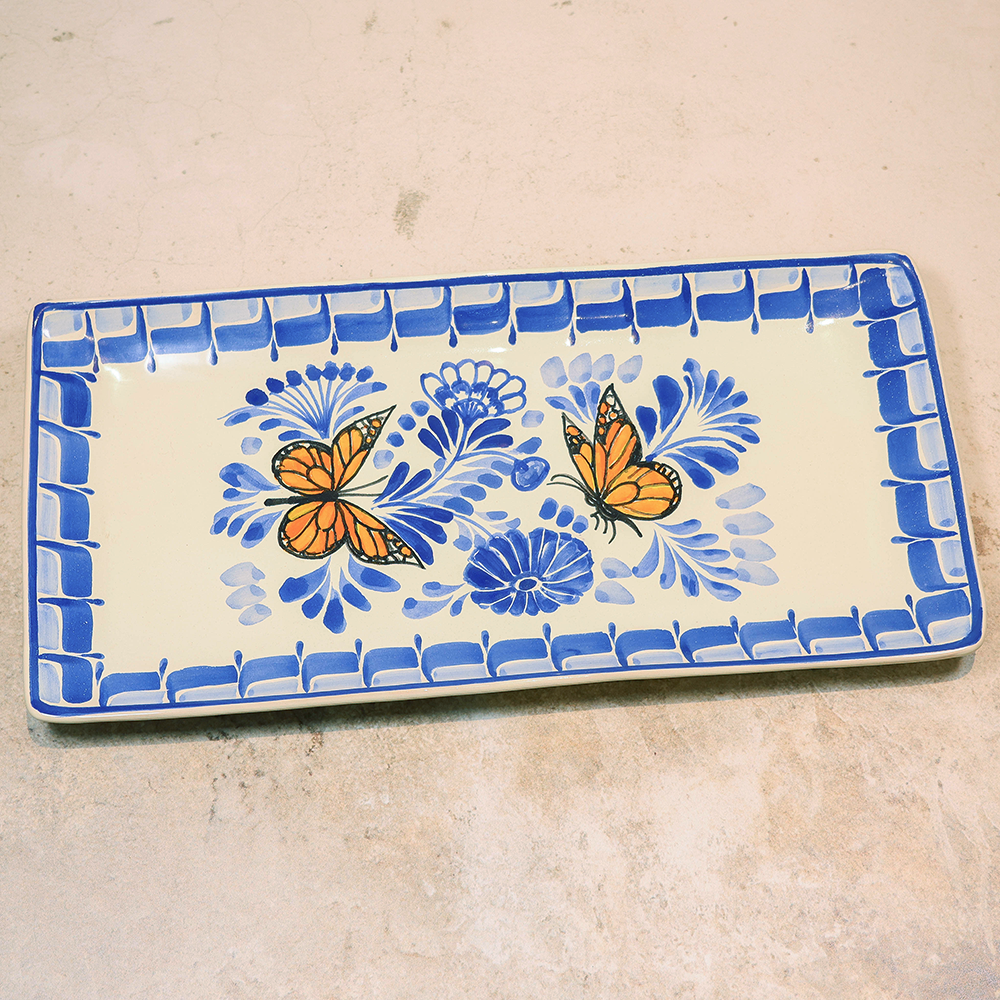 Plato rectangular mariposas