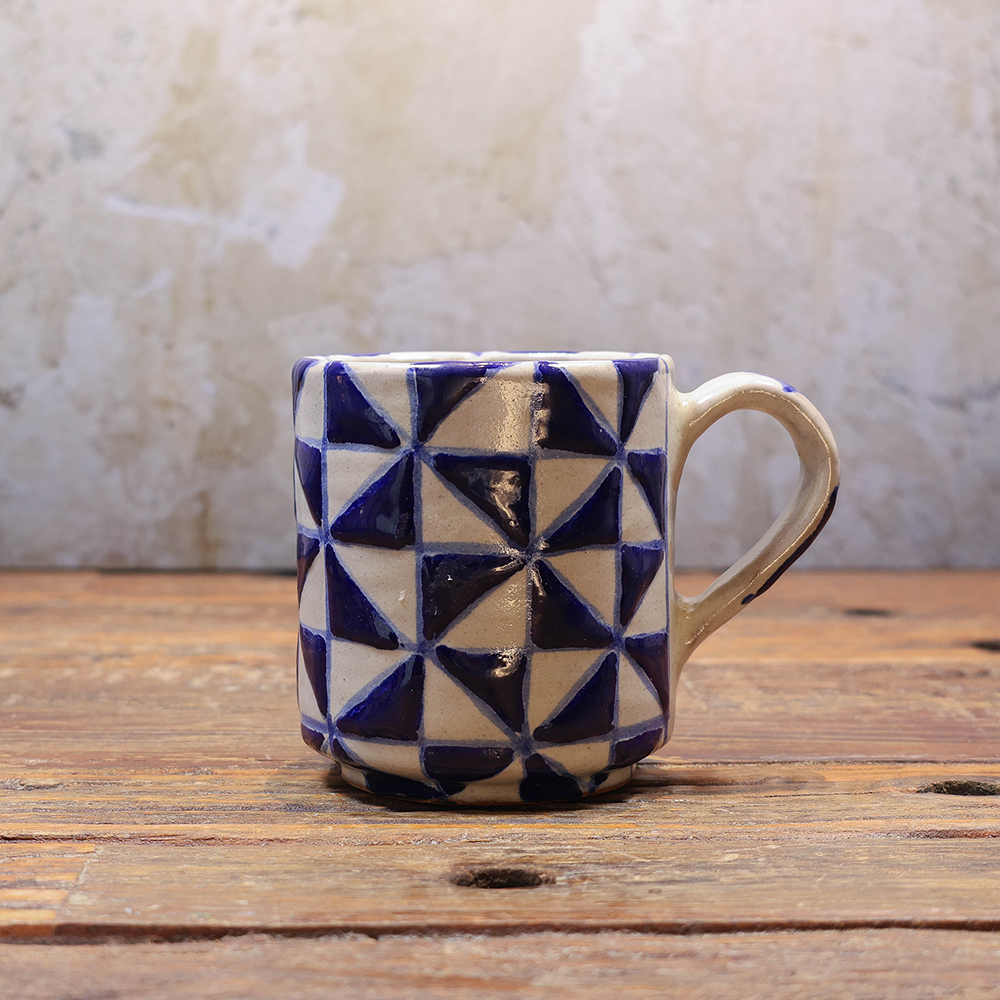 Blue triangles mug