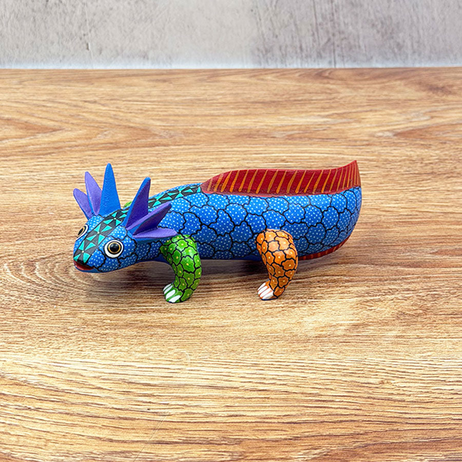 Ajolote alebrije azul