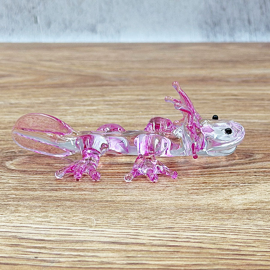 Ajolote rosa de vidrio soplado