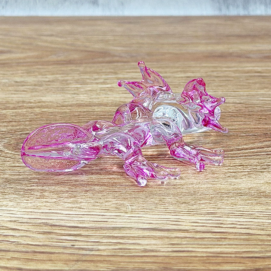Ajolote rosa de vidrio soplado