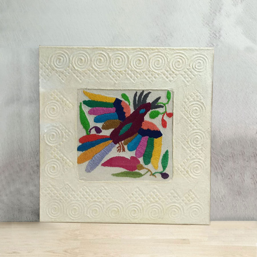 Amate con arte otomí mediano