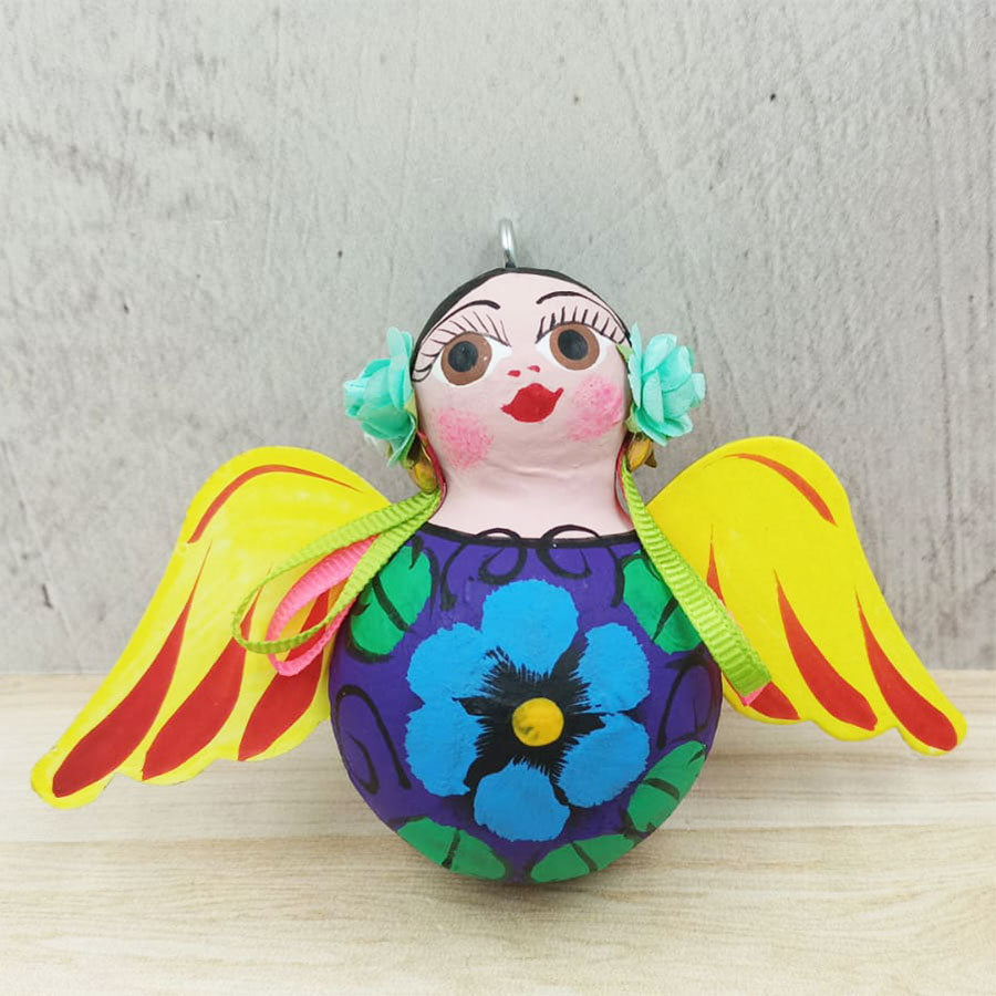 Mini angelita figure