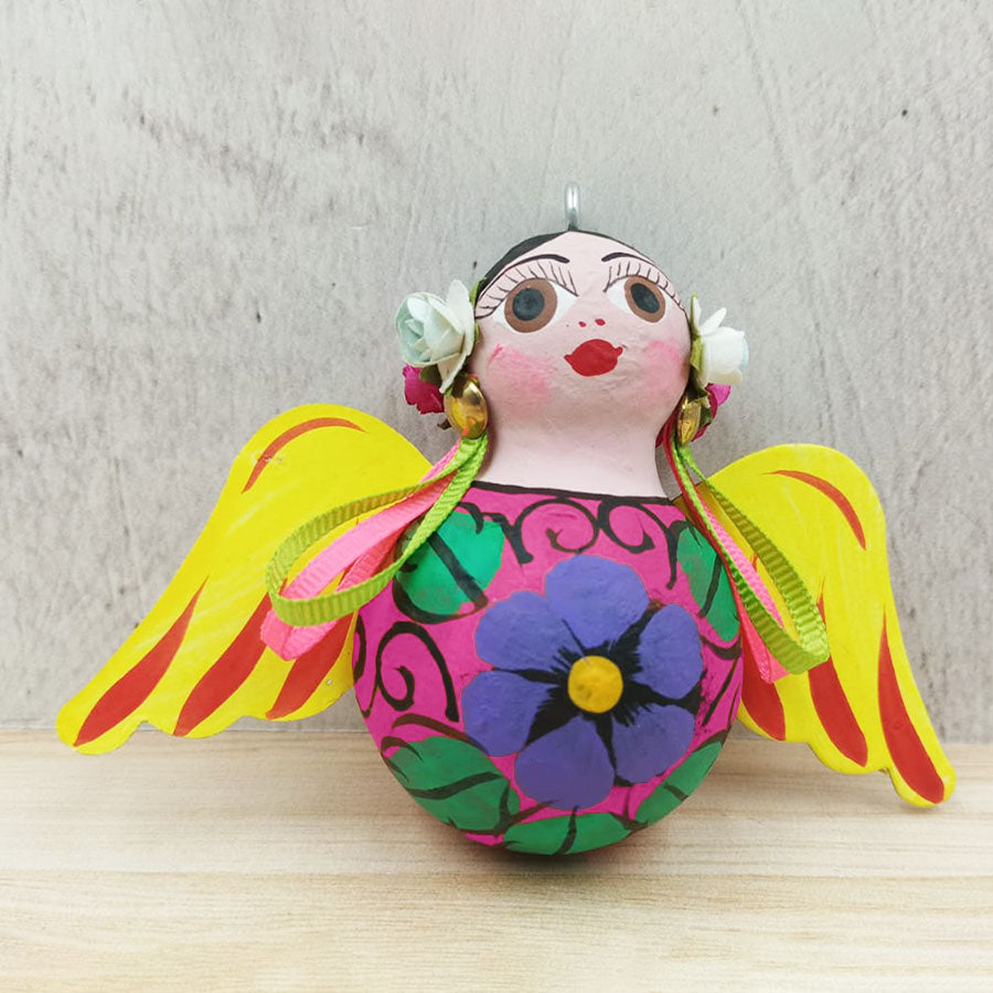 Mini angelita figure