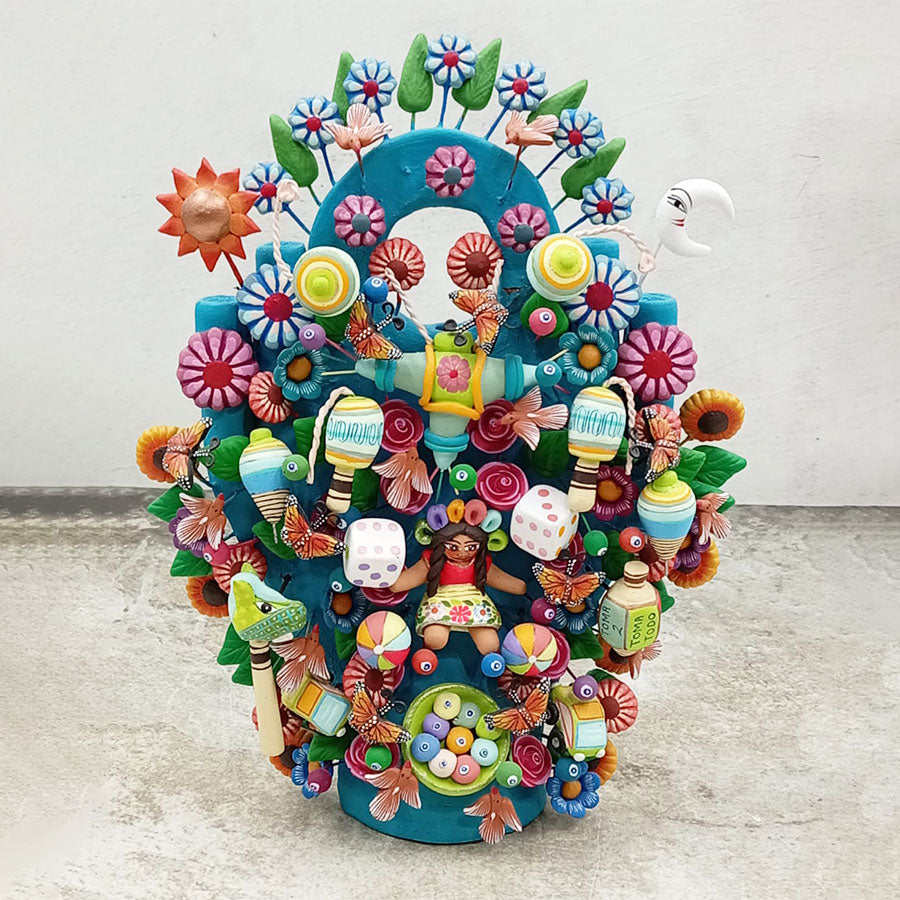 Árbol de la vida aqua con juguetes mexicanos