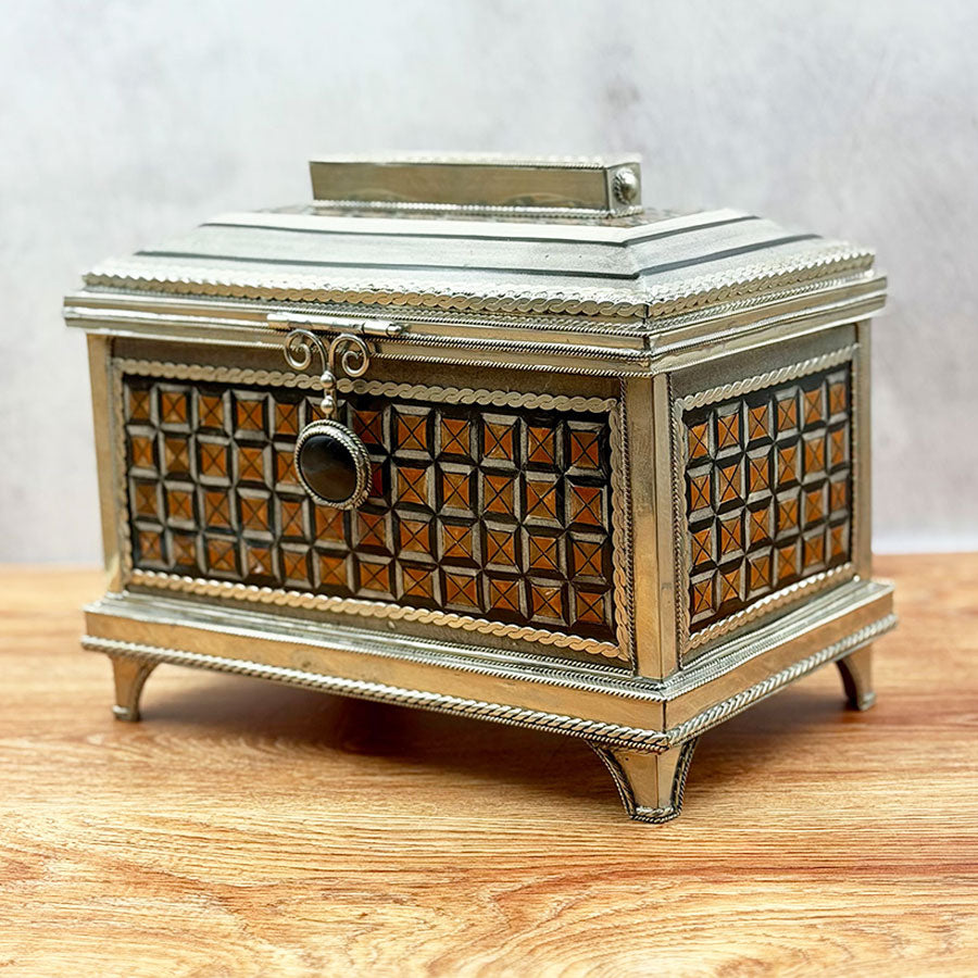 Brown chest with checkered design