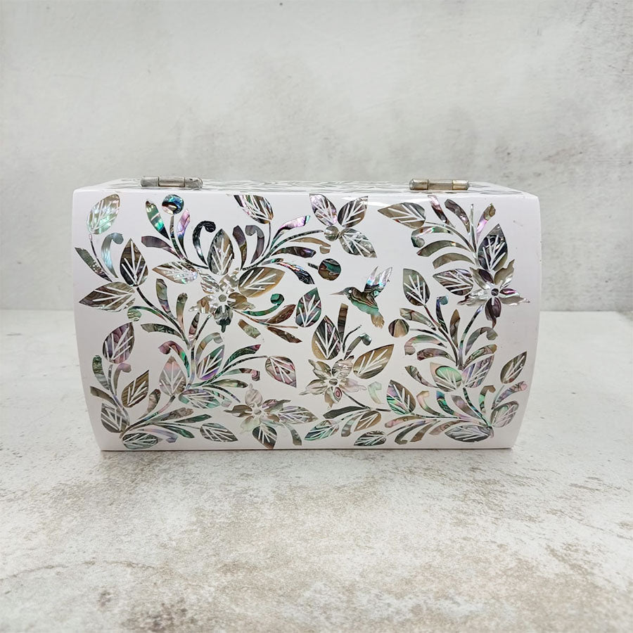 Trunk with shell inlay #20