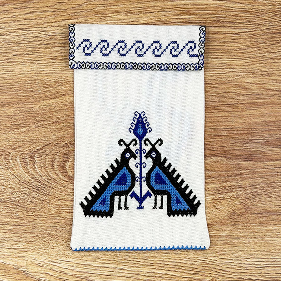 Small bag with embroidered birds