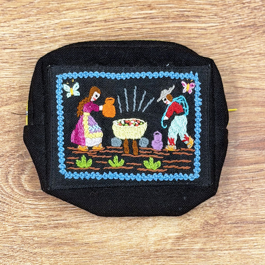 Bag with embroidered Mexican scenes