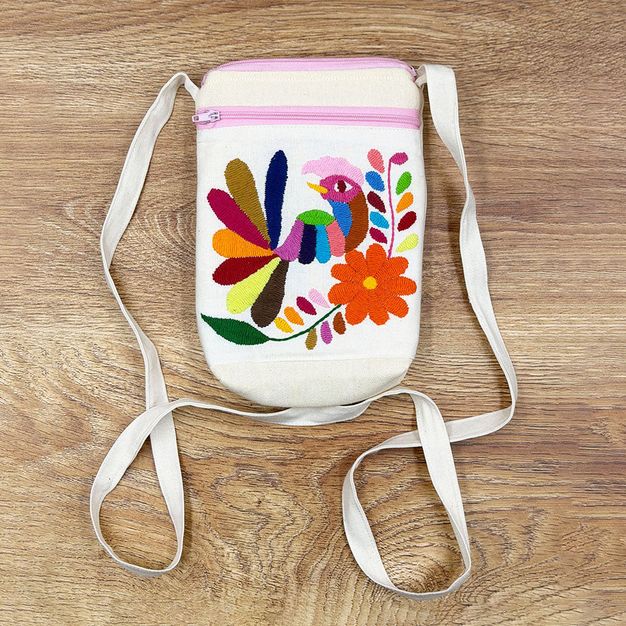 Bolsa beige con cierre y bordado otomí de colores