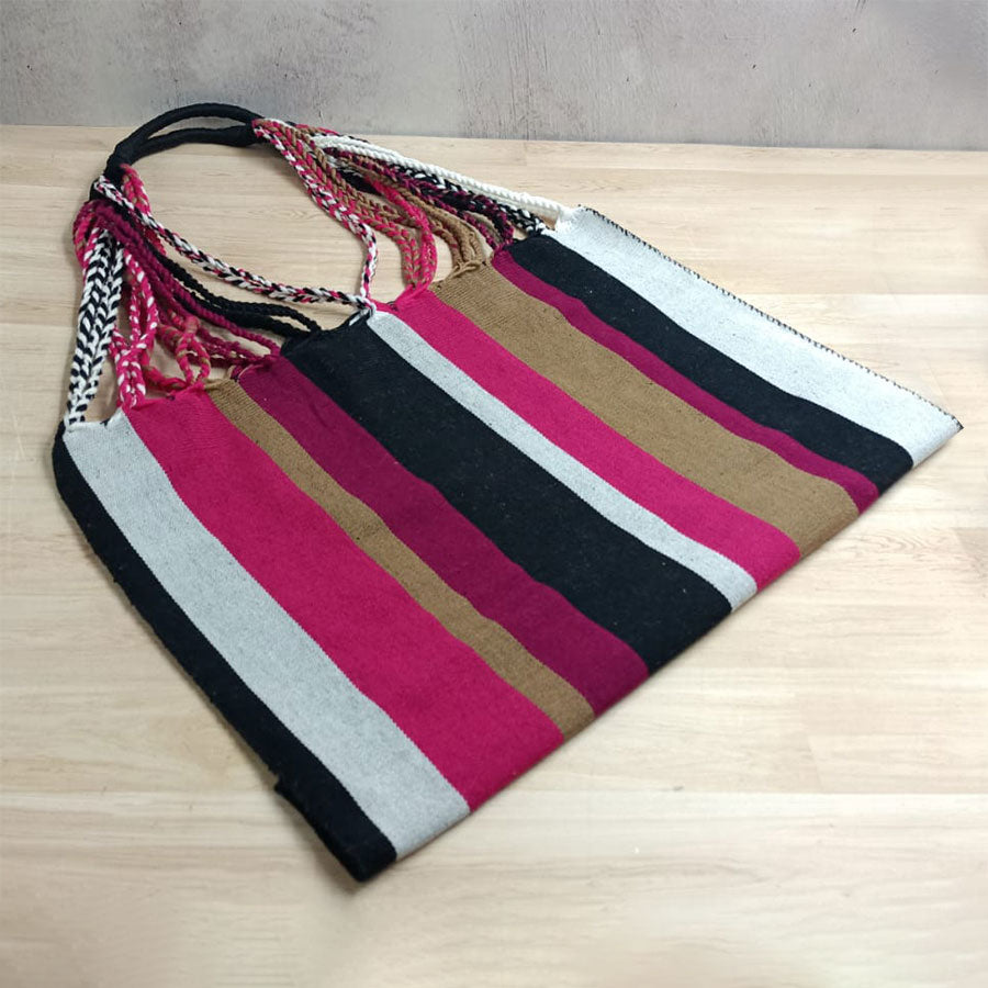 Bolsa a rayas de telar