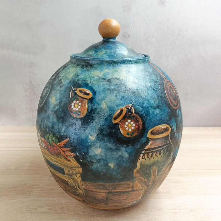 Bombonera larga con cocina mexicana azul chica