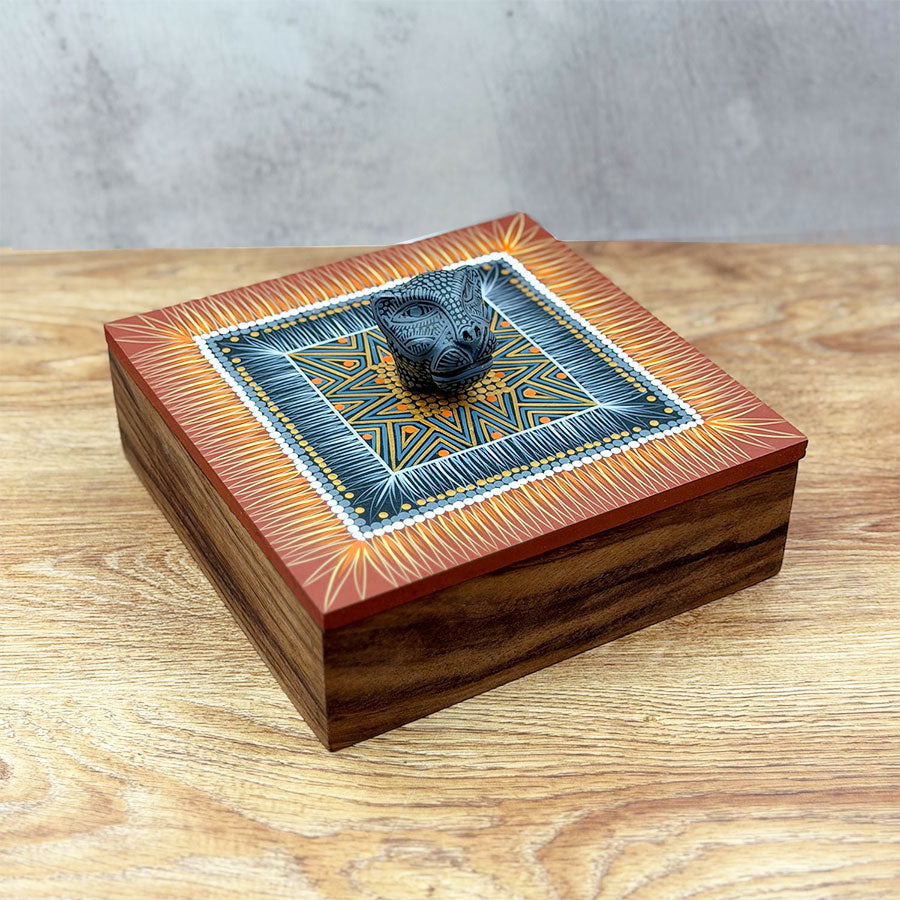 Square box with jaguar head