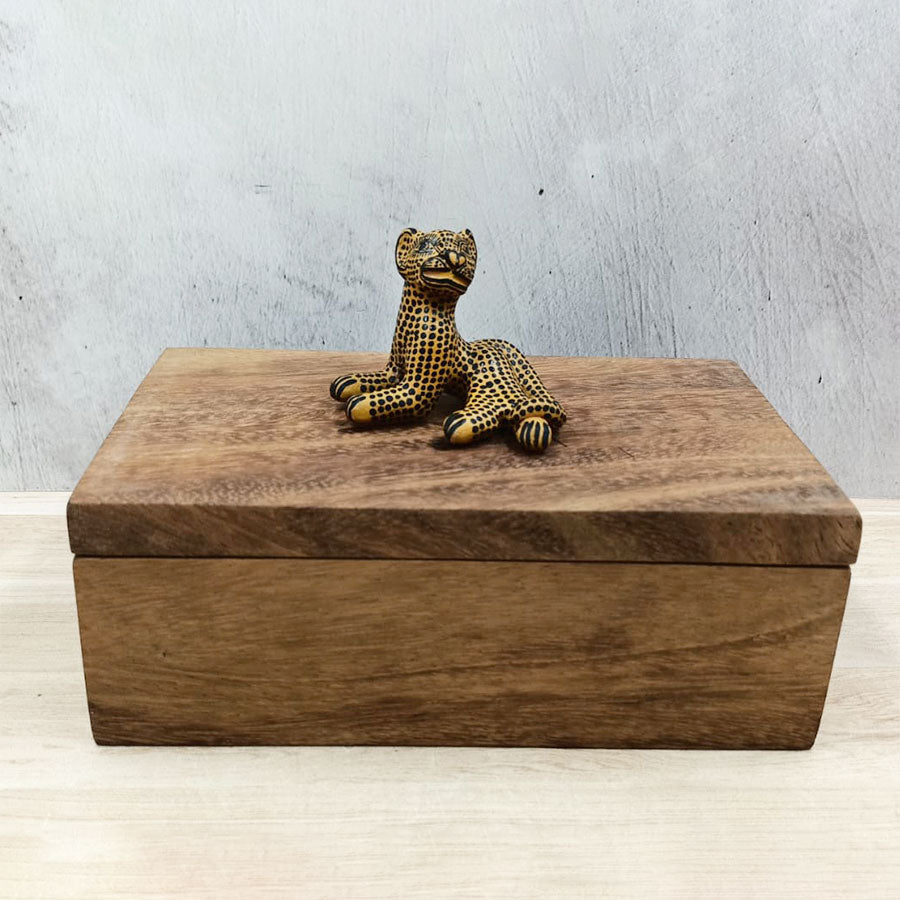 Rectangular box with jaguar