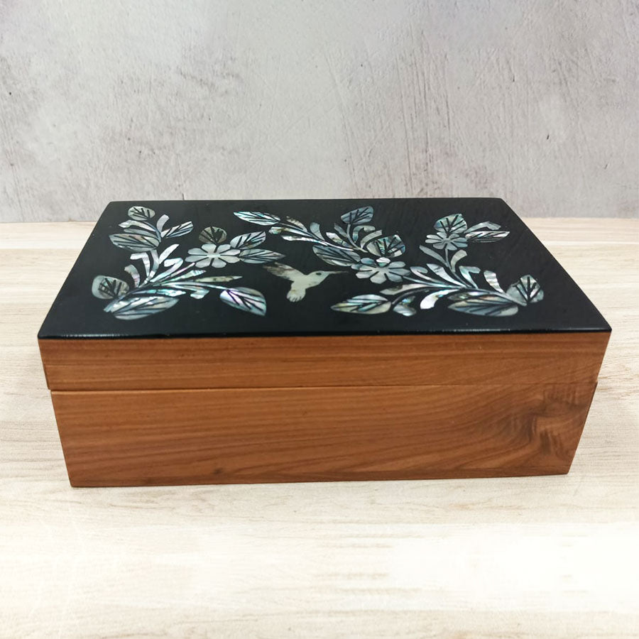 Rectangular box with shell inlay #17