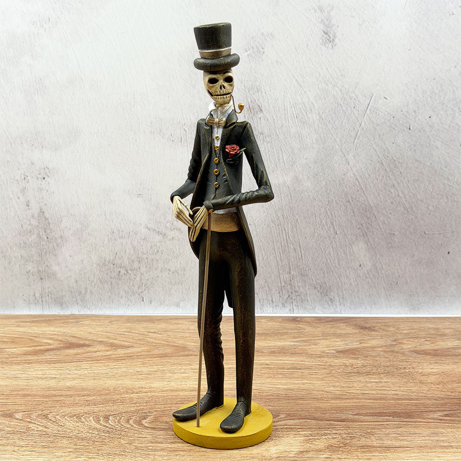 atrín with a brown and gold suit and a rose 