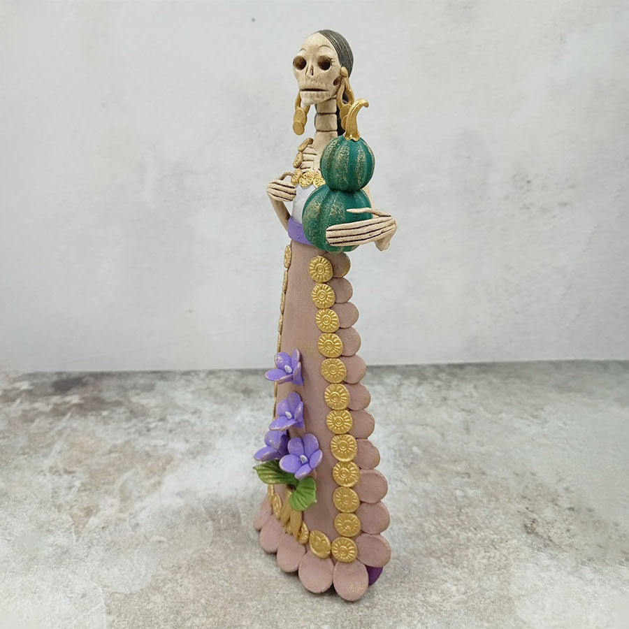 Catrina vestido café con calabaza verde