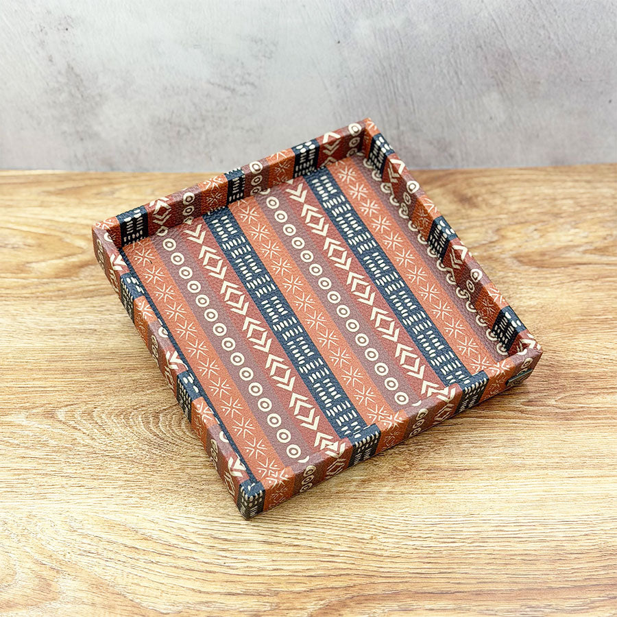 Mini decorated square tray