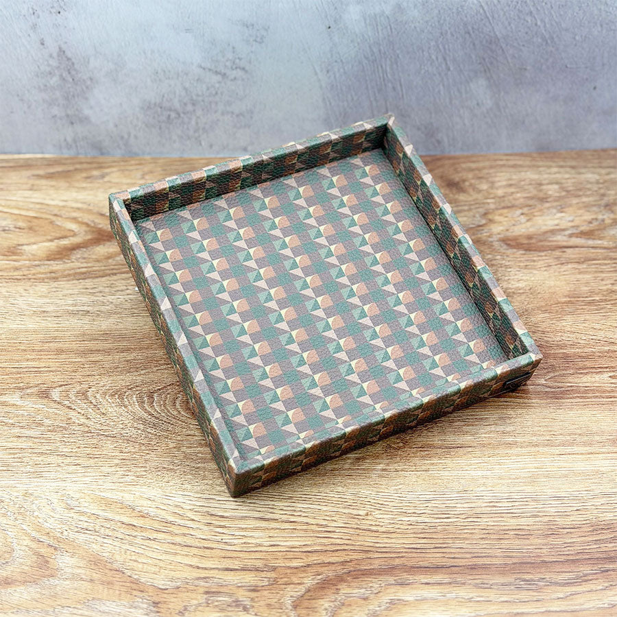 Mini decorated square tray