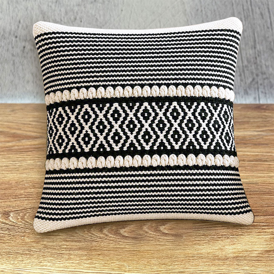 Funda para cojín diseño vallarta beige y negro
