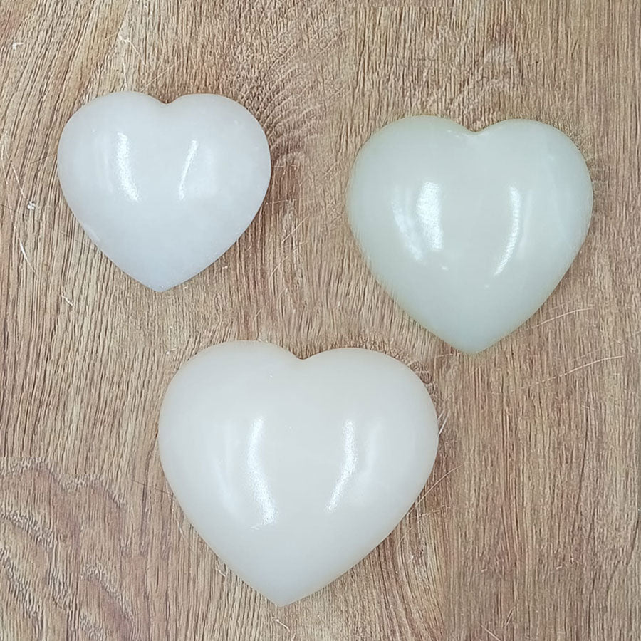 White onyx heart