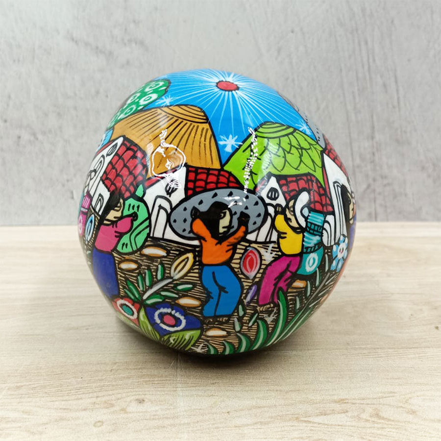 Cráneo con escenas de campo mediano