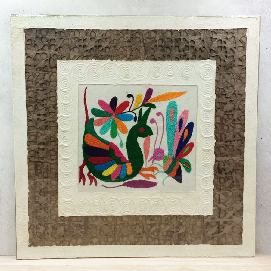 Amate con arte otomí grande