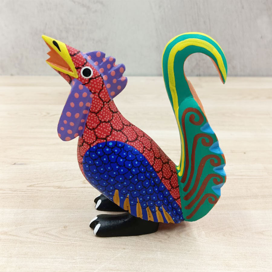 Gallito alebrije rojo y azul