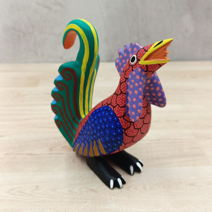 Gallito alebrije rojo y azul