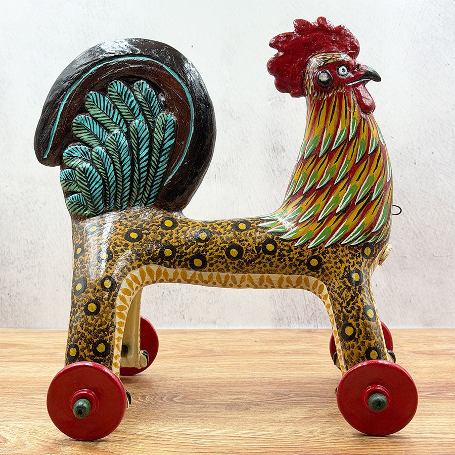 Rooster with wheels