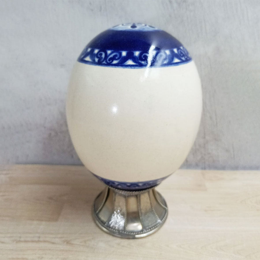 Huevo decorado con pajarito