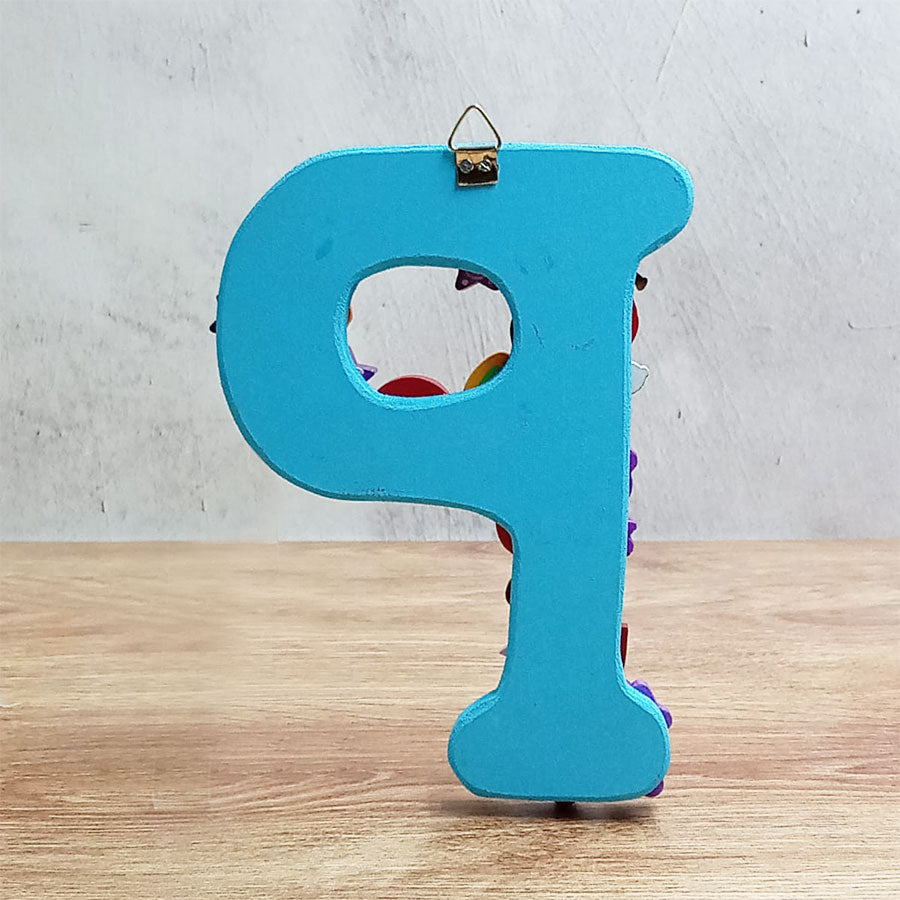 Letras del abecedario con figuritas de colores, de "N" a "T"