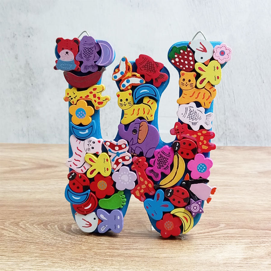 Letras del abecedario con figuritas de colores, de "U" a "Z"