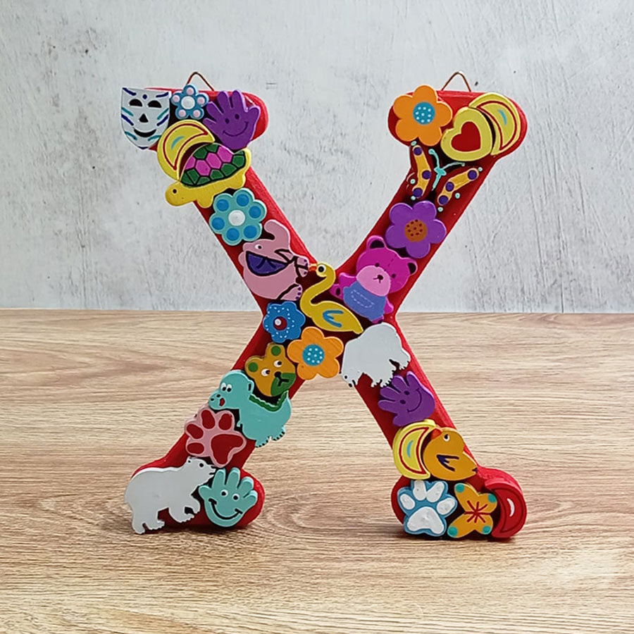 Letras del abecedario con figuritas de colores, de "U" a "Z"