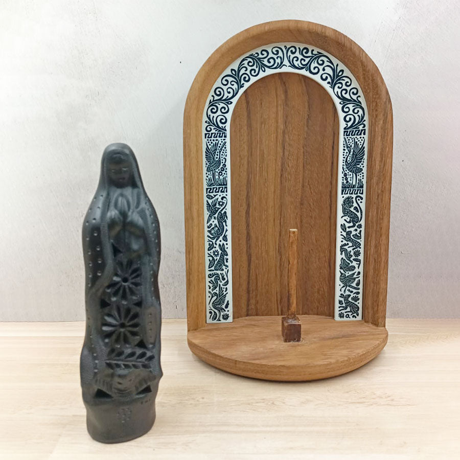 Olinalá niche with the Virgin of Guadalupe