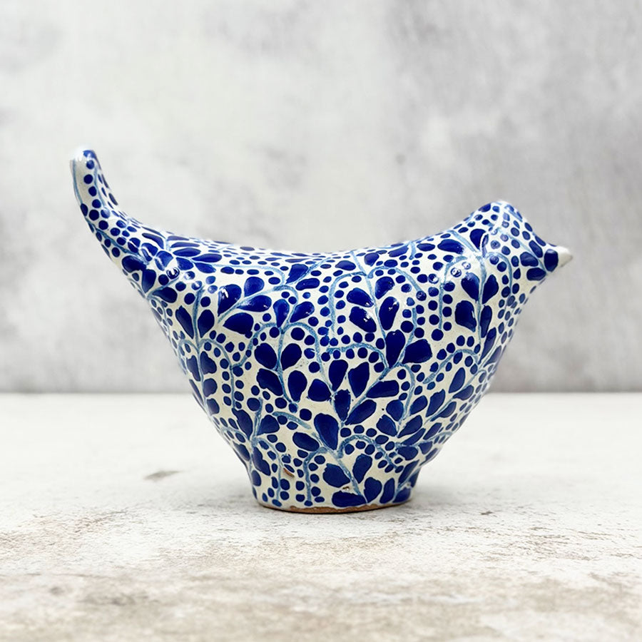 Dove blue feathered design