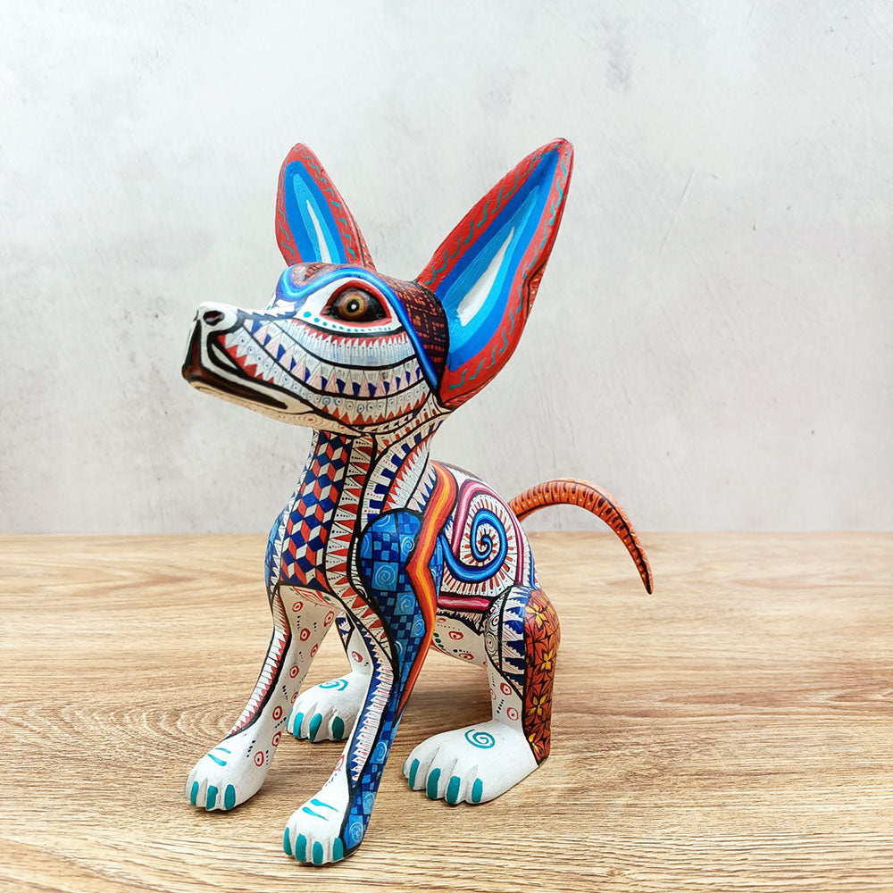 Perrito alebrije de colores