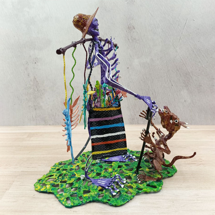 Pescador calaverita morado