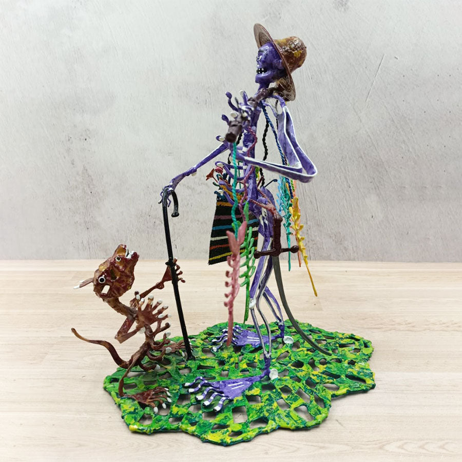 Pescador calaverita morado