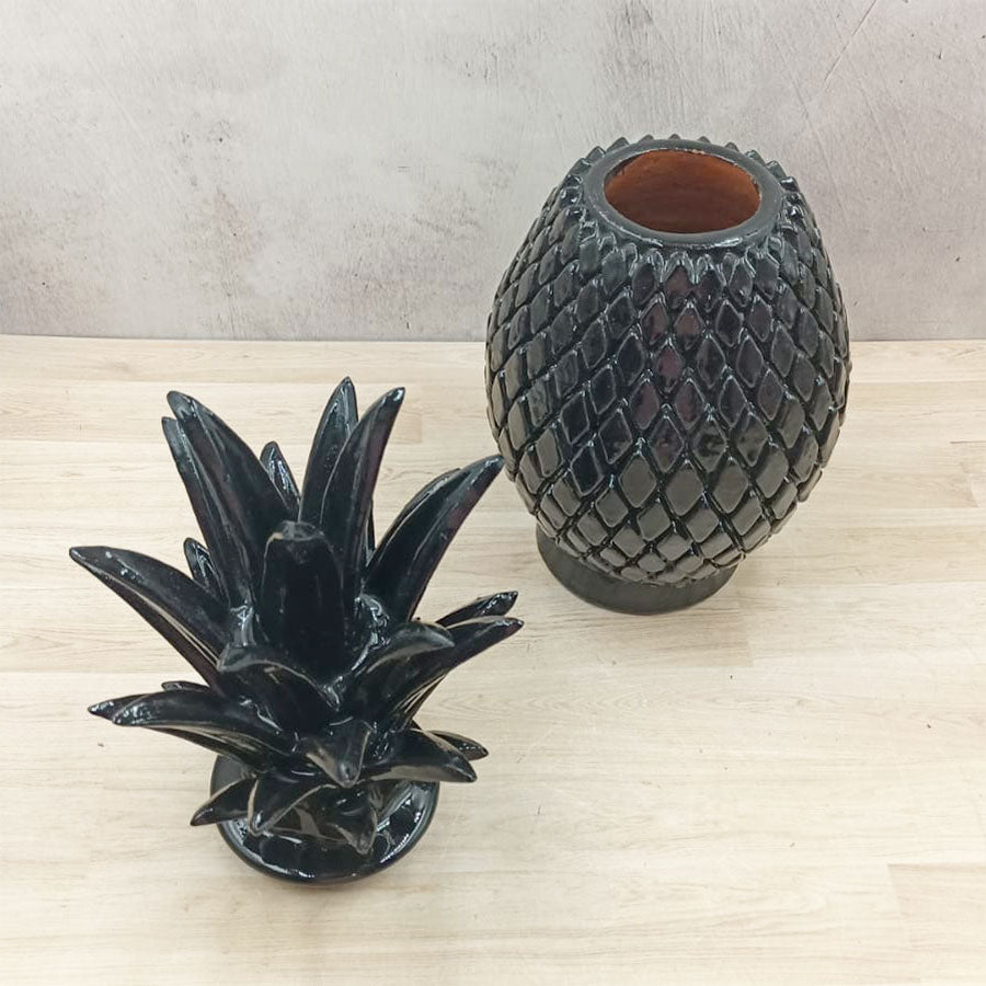 Piña negra diamante barro vidriado