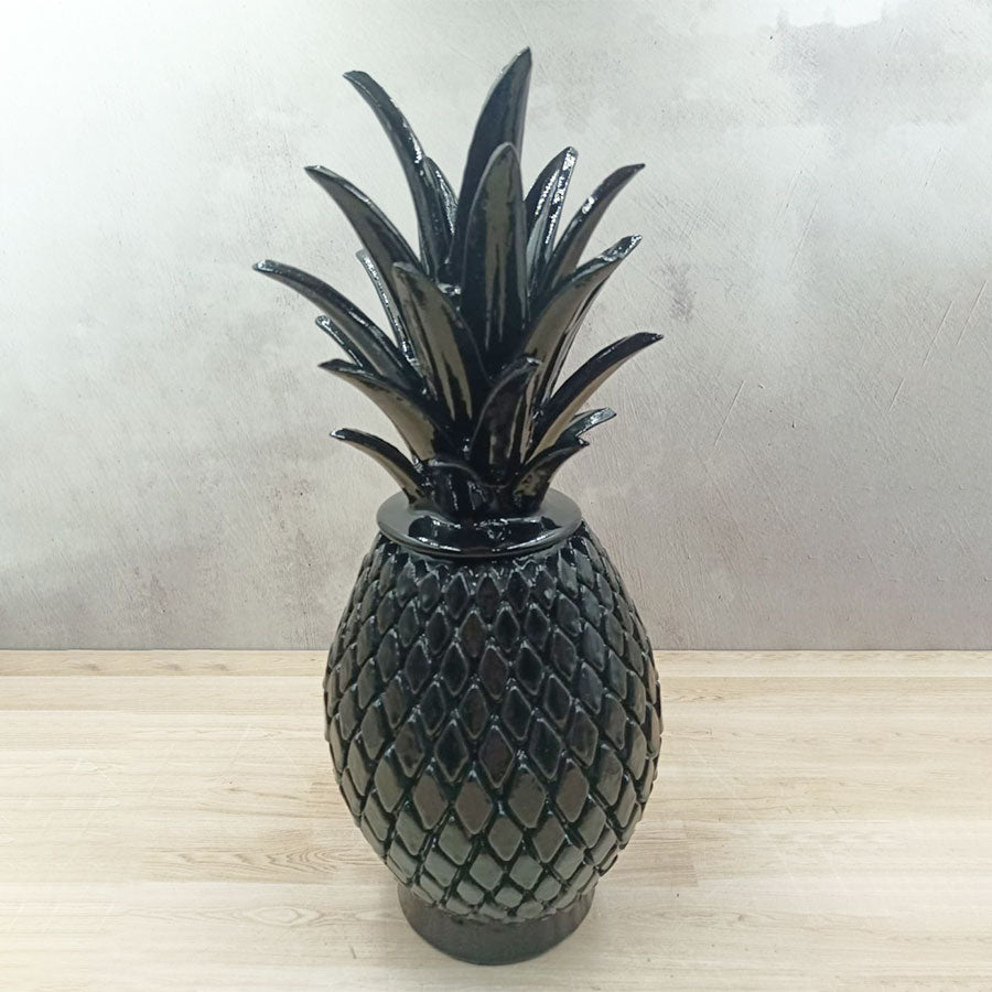 Piña negra diamante barro vidriado
