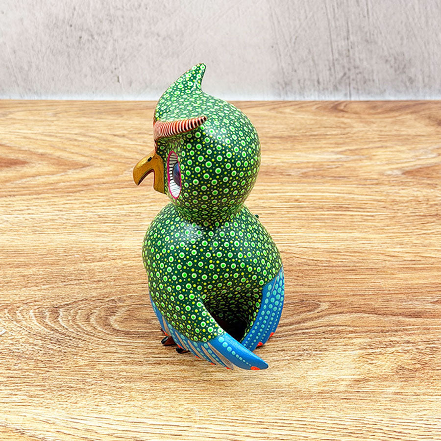 Búho alebrije verde