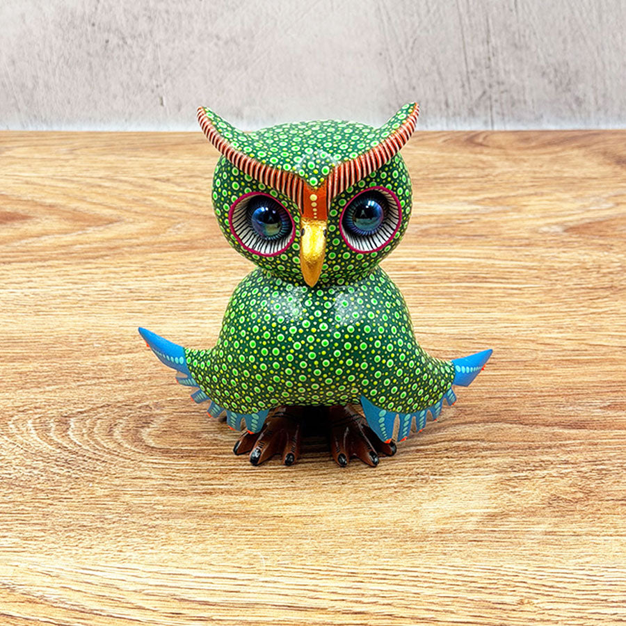 Búho alebrije verde