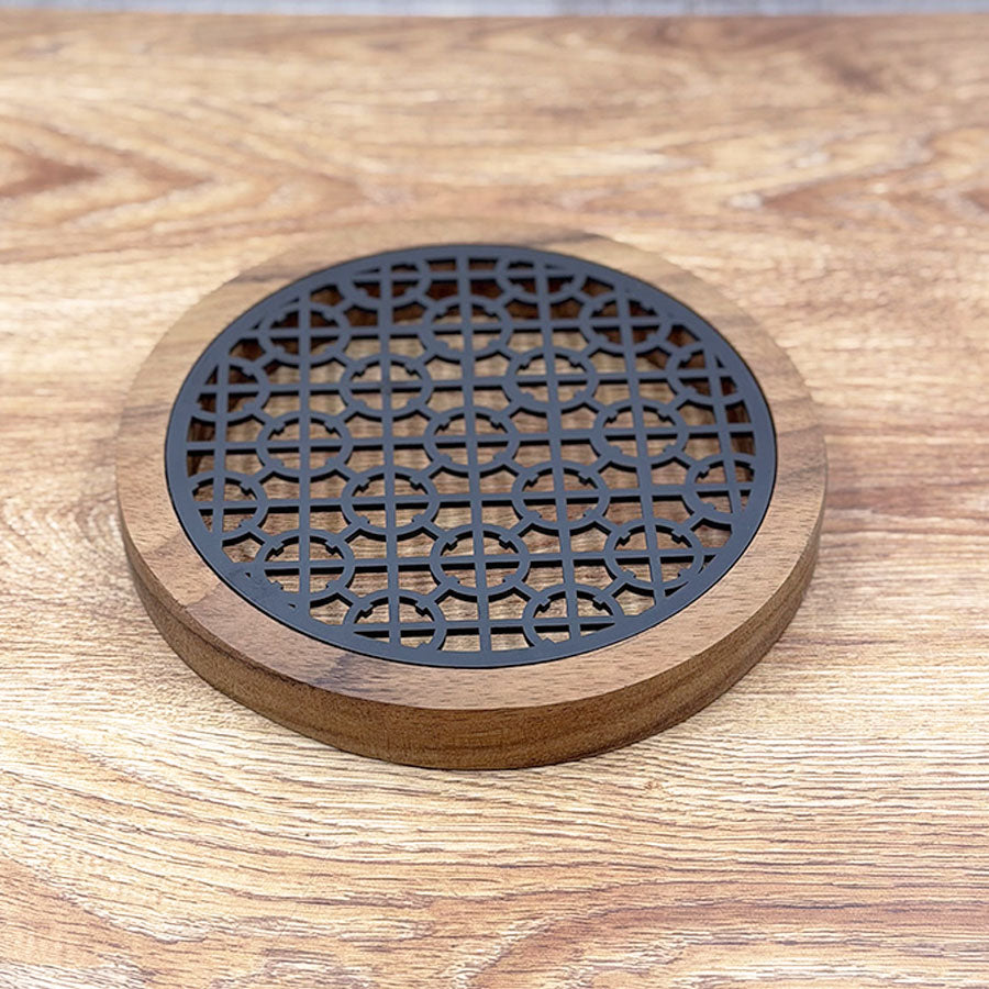 Wooden and metal trivet