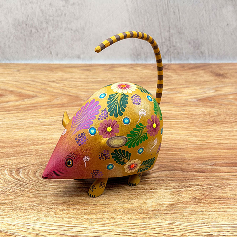 Ratoncito alebrije mostaza
