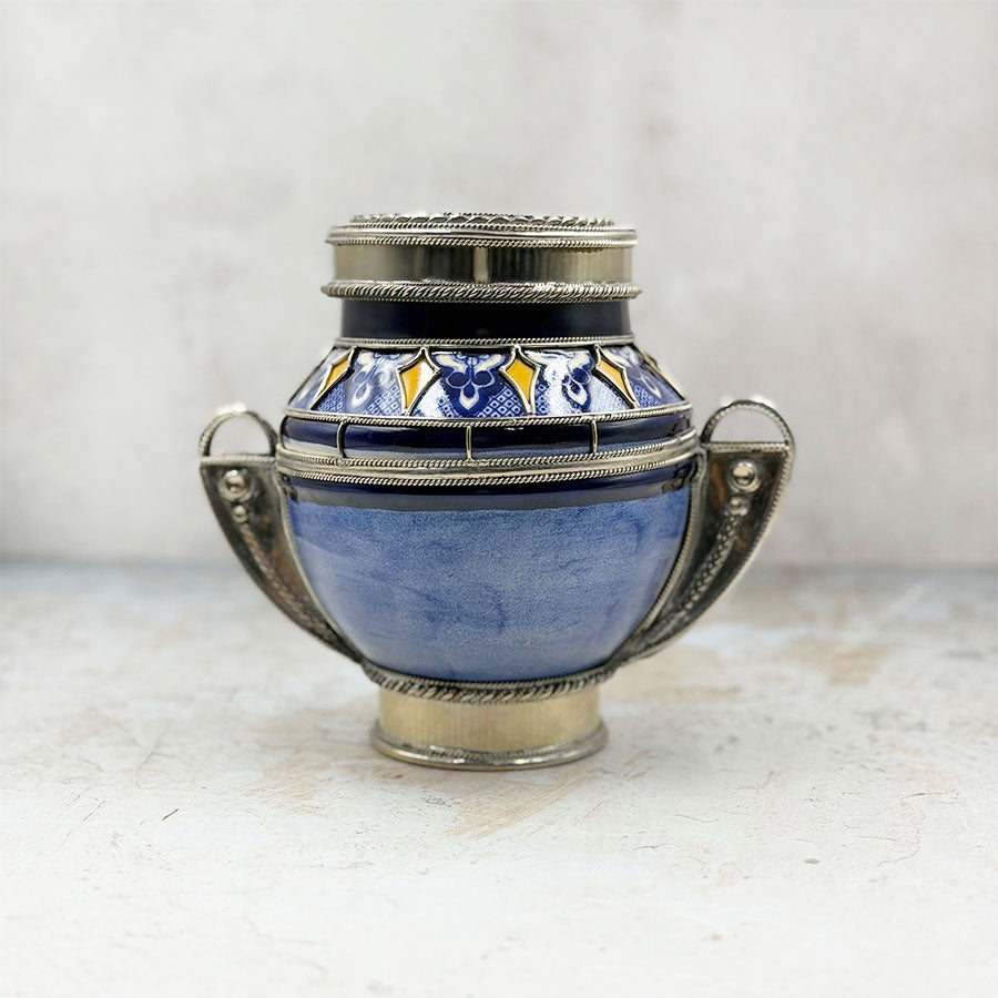 Blue tibor with a little bird on the lid