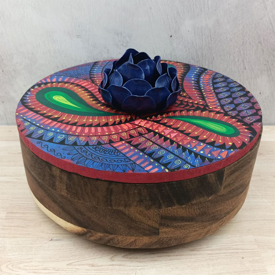 Martina tortilla holder with decorated  lid